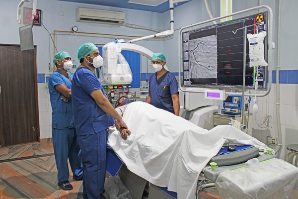 Varun Groups - Cath lab Gallery