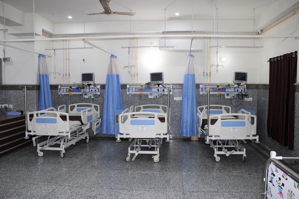 Varun Groups - Gallery Surgical ICU
